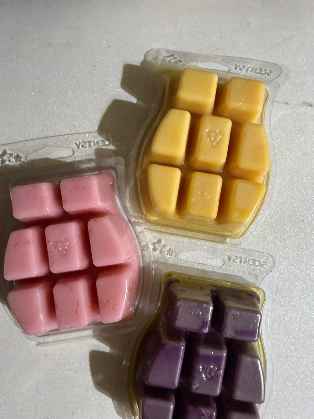 Scentsy Wax Melt Trio in Purple, Light Pink & Pale Yellow